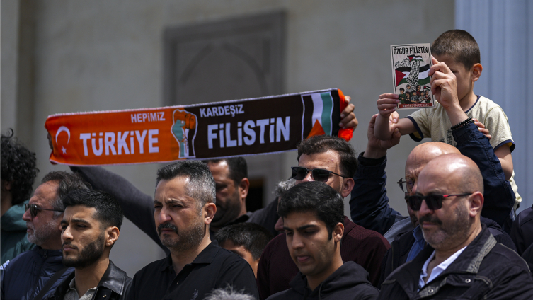 Haydut İsrail'in Küresel Sumud Filosu'na saldırısı yurdun birçok noktasında protesto edildi